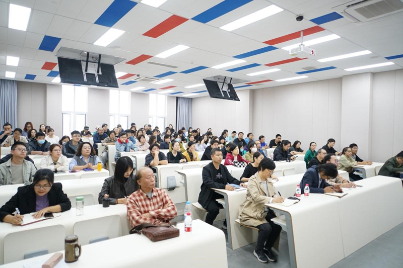 我校组织开展教师培训活动