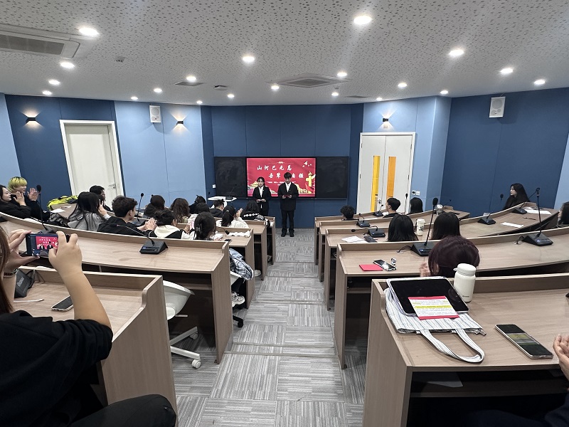 校团委举办“七十五载迎盛世 砥砺前行续华章”微团课大赛预赛