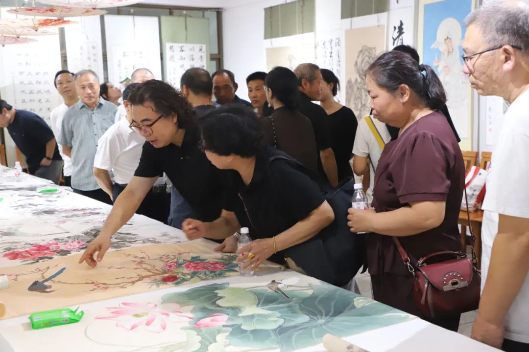 翰墨润中原赋能乡村美育丨我校与温县举行共建大学生社会实践基地揭牌仪式 图片