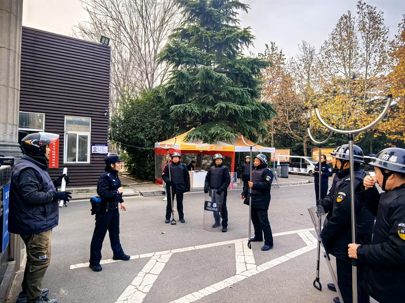 校警社联动筑防线，实战演练护平安—郑州美术学院成功举办反恐防暴应急综合演练