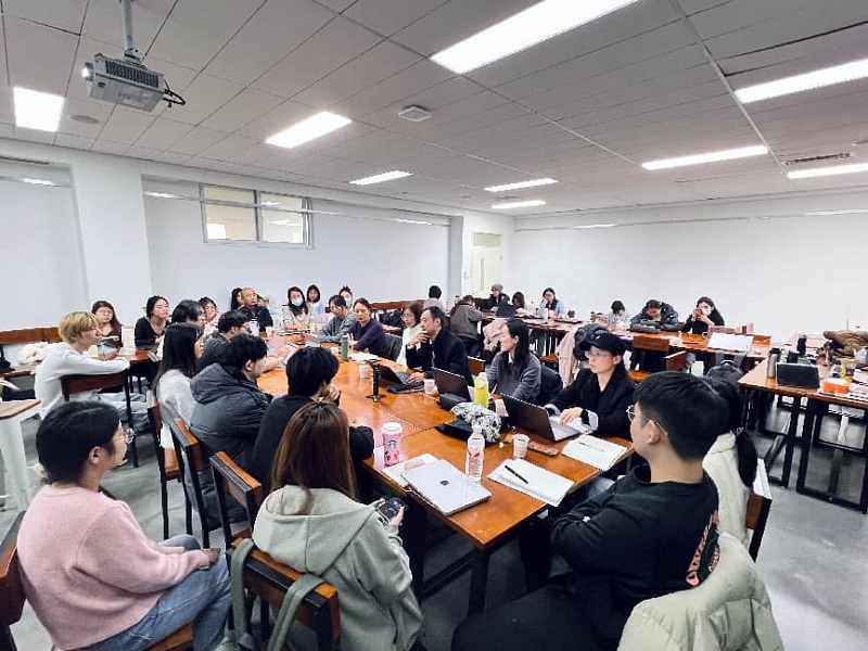 郑州美术学院深化产教融合，校企共筑毕业设计实题新篇章​ ——大信博物馆群落文旅项目驱动2026届毕业设计创新实践