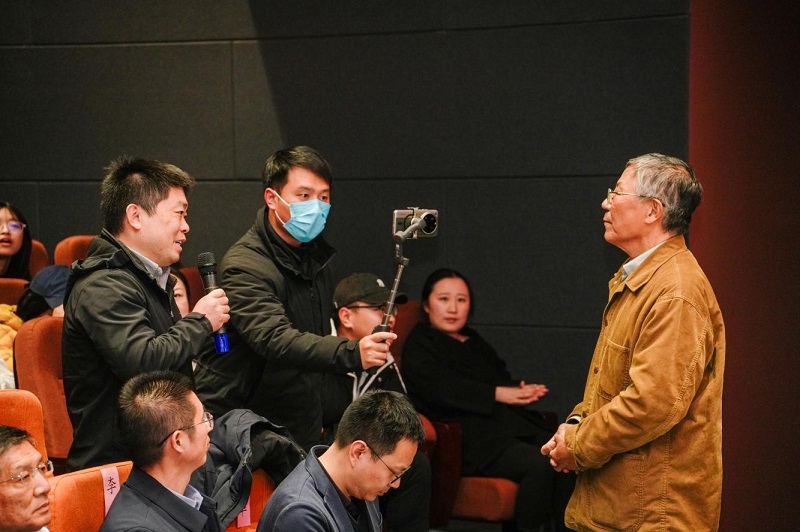 潜心创作担使命 立心铸魂树行风 ——中国文联2025文艺名家宣讲活动在郑州美术学院成功举办