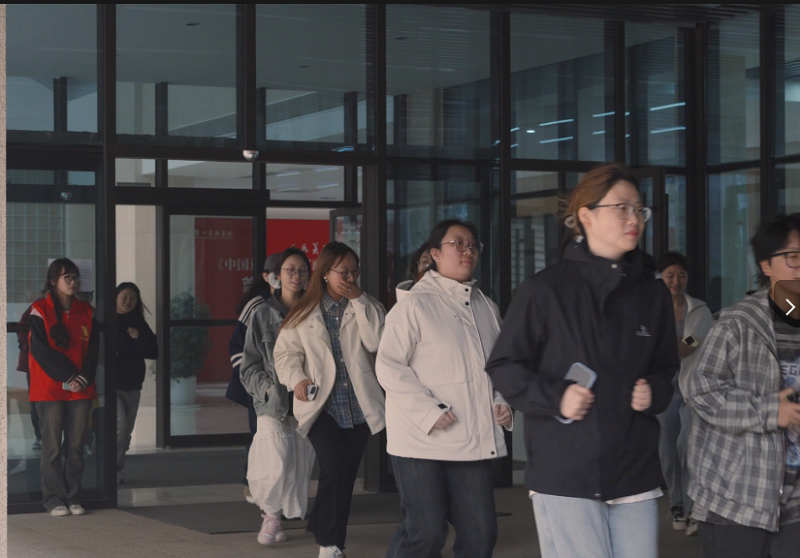 ​落实安全责任，护航高质量发展--我校开展2025年春季学期“校园安全月”系列活动