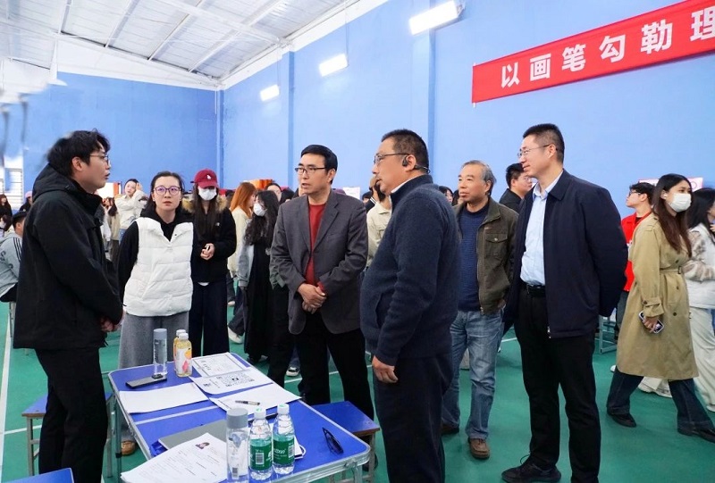 协同联动拓岗位，凝心聚力促就业 -- 我校成功举办2025年毕业生供需见面会