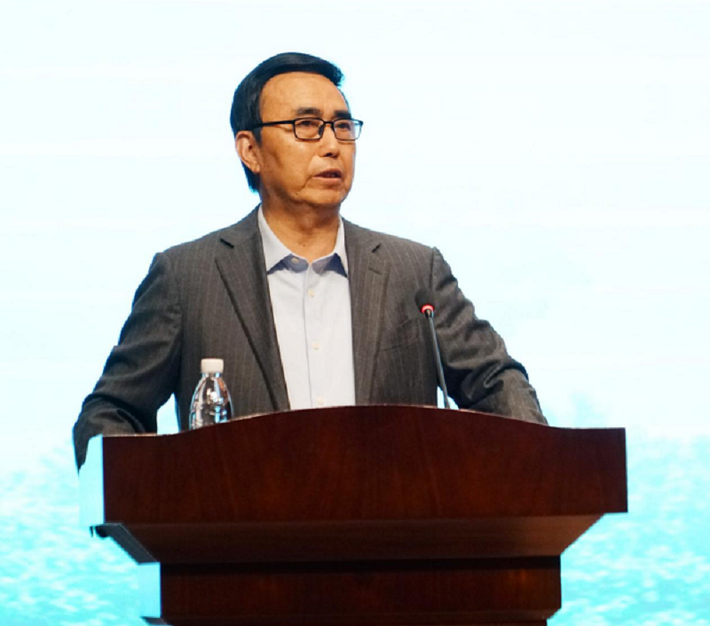 落实立德树人根本任务 努力办有信仰的教育 ——河南省教育厅原厅长郑邦山莅临我校作专题报告 落实立德树人根本任务 努力办有信仰的教育 ——河南省教育厅原厅长郑邦山莅临我校作专题报告