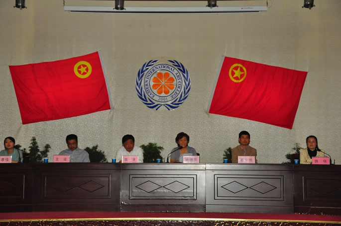 我院成功召开2010-2011学年共青团先进集体和个人表彰大会 我院成功召开2010-2011学年共青团先进集体和个人表彰大会