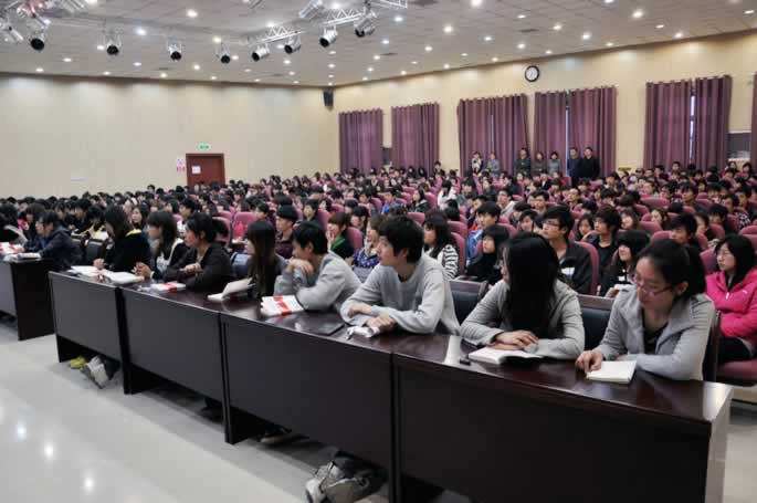 我院第45期党课培训开学典礼顺利举行