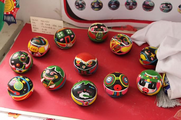 2009级本科装潢专业举办《民间美术》作业展 2009级本科装潢专业举办《民间美术》作业展