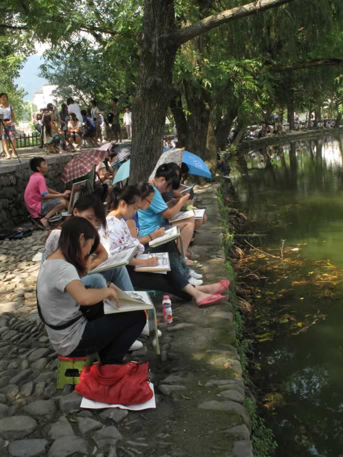 我院产品专业艺术考察活动圆满结束 我院产品专业艺术考察活动圆满结束
