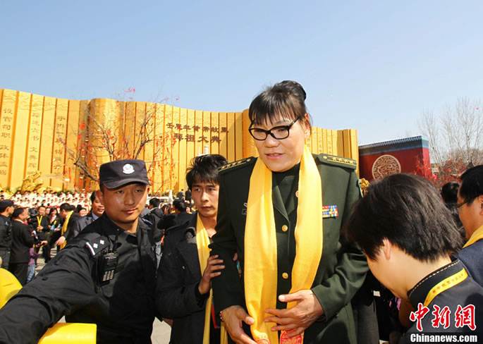我院志愿者参加壬辰年拜祖大典服务工作 我院志愿者参加壬辰年拜祖大典服务工作