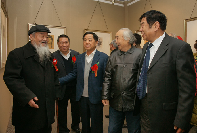 我院名誉院长王威先生从艺60年画展在商都艺术馆举办 我院名誉院长王威先生从艺60年画展在商都艺术馆举办