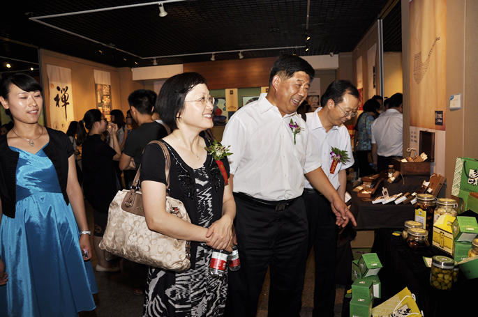 我院2012届毕业设计作品展在河南博物院隆重开幕 我院2012届毕业设计作品展在河南博物院隆重开幕
