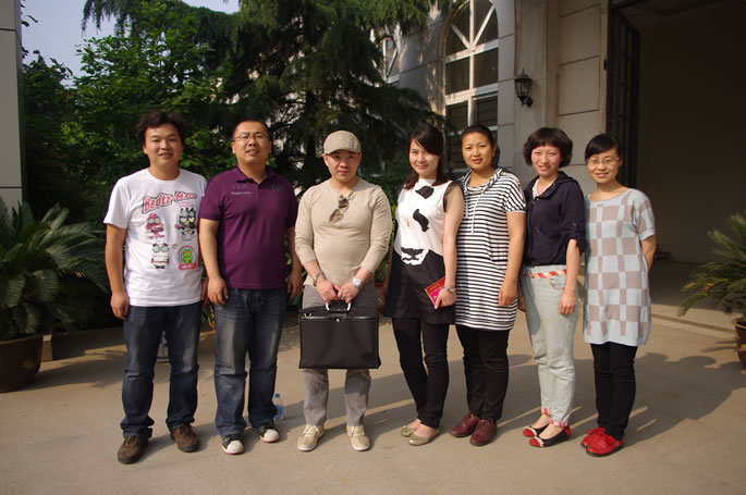郑州轻工业学院艺术设计学院工业设计系副主任崔晓飞老师讲座顺利举行