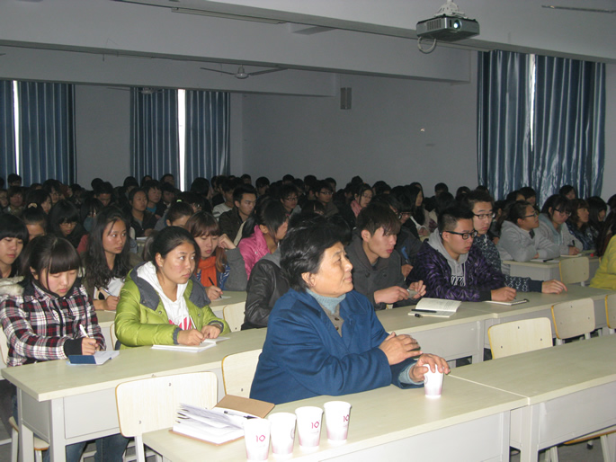 2012—2013学年河南省高等教育自学考试—美术教育专业自考宣讲会 2012—2013学年河南省高等教育自学考试—美术教育专业自考宣讲会