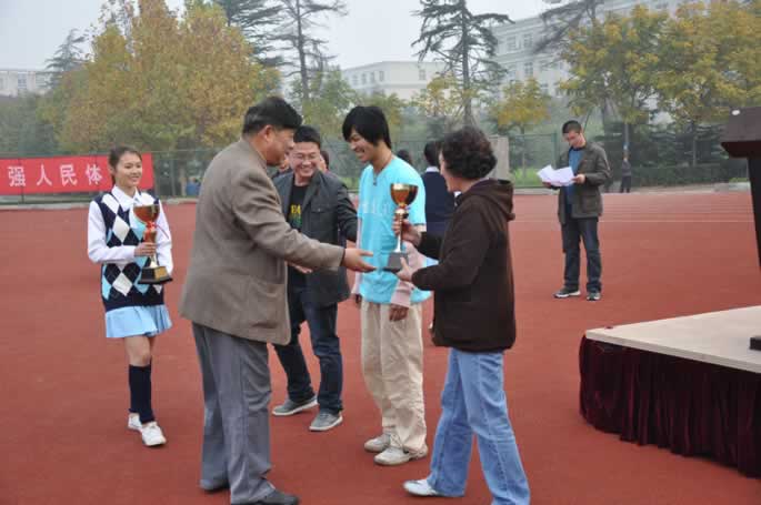 我院第二届田径运动会圆满落幕 我院第二届田径运动会圆满落幕