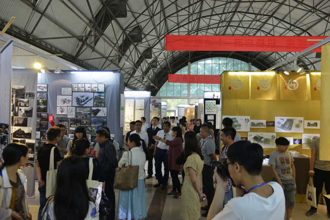 无限精彩,就等你来—易斯顿美术学院2016届毕业设计作品展华美启幕 无限精彩,就等你来—易斯顿美术学院2016届毕业设计作品展华美启幕