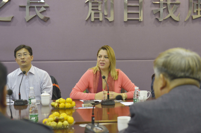 罗马尼亚考察团一行对我院进行友好访问 罗马尼亚考察团一行对我院进行友好访问