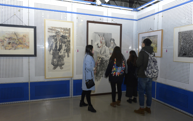 河南省高校美术教师绘画作品展开幕式暨座谈会在我院举办 河南省高校美术教师绘画作品展开幕式暨座谈会在我院举办
