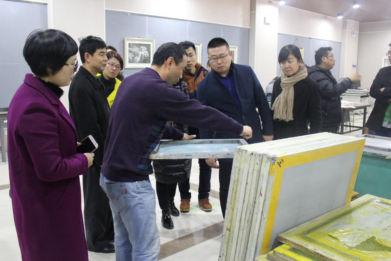 创新思路引领发展,校企合作彰显特色 --我院新建就业创业实训基地签约授牌仪式成功举办 创新思路引领发展,校企合作彰显特色 --我院新建就业创业实训基地签约授牌仪式成功举办