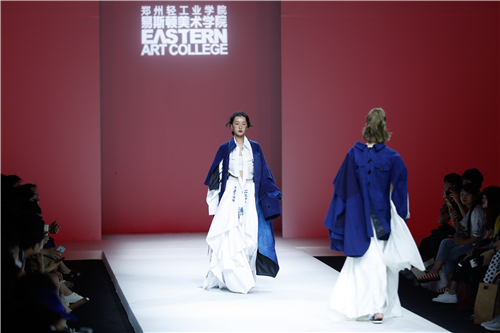 “肆世”· 我院毕业作品发布会亮相中国国际大学生时装周 “肆世”· 我院毕业作品发布会亮相中国国际大学生时装周