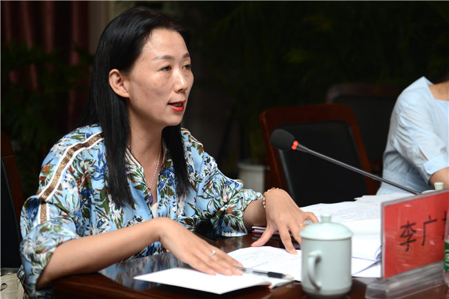 河南省教育界学习贯彻习近平总书记 给中央美术学院老教授回信重要精神座谈会在我院召开 河南省教育界学习贯彻习近平总书记 给中央美术学院老教授回信重要精神座谈会在我院召开
