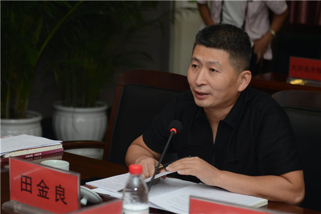 河南省教育界学习贯彻习近平总书记 给中央美术学院老教授回信重要精神座谈会在我院召开 河南省教育界学习贯彻习近平总书记 给中央美术学院老教授回信重要精神座谈会在我院召开