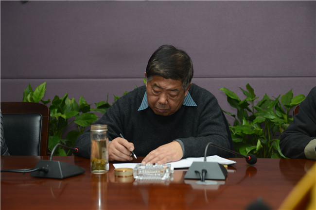 我院召开2017年入职教师“导师制”中期检查汇报会 我院召开2017年入职教师“导师制”中期检查汇报会