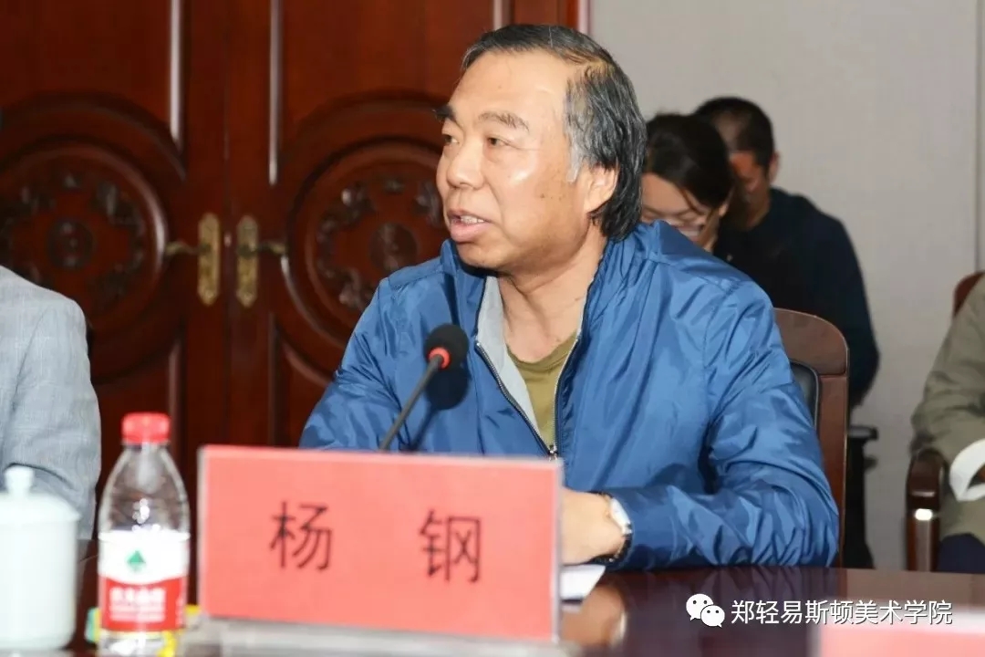 河南省美协专家团莅临我院指导备战第十三届全国美展工作 河南省美协专家团莅临我院指导备战第十三届全国美展工作