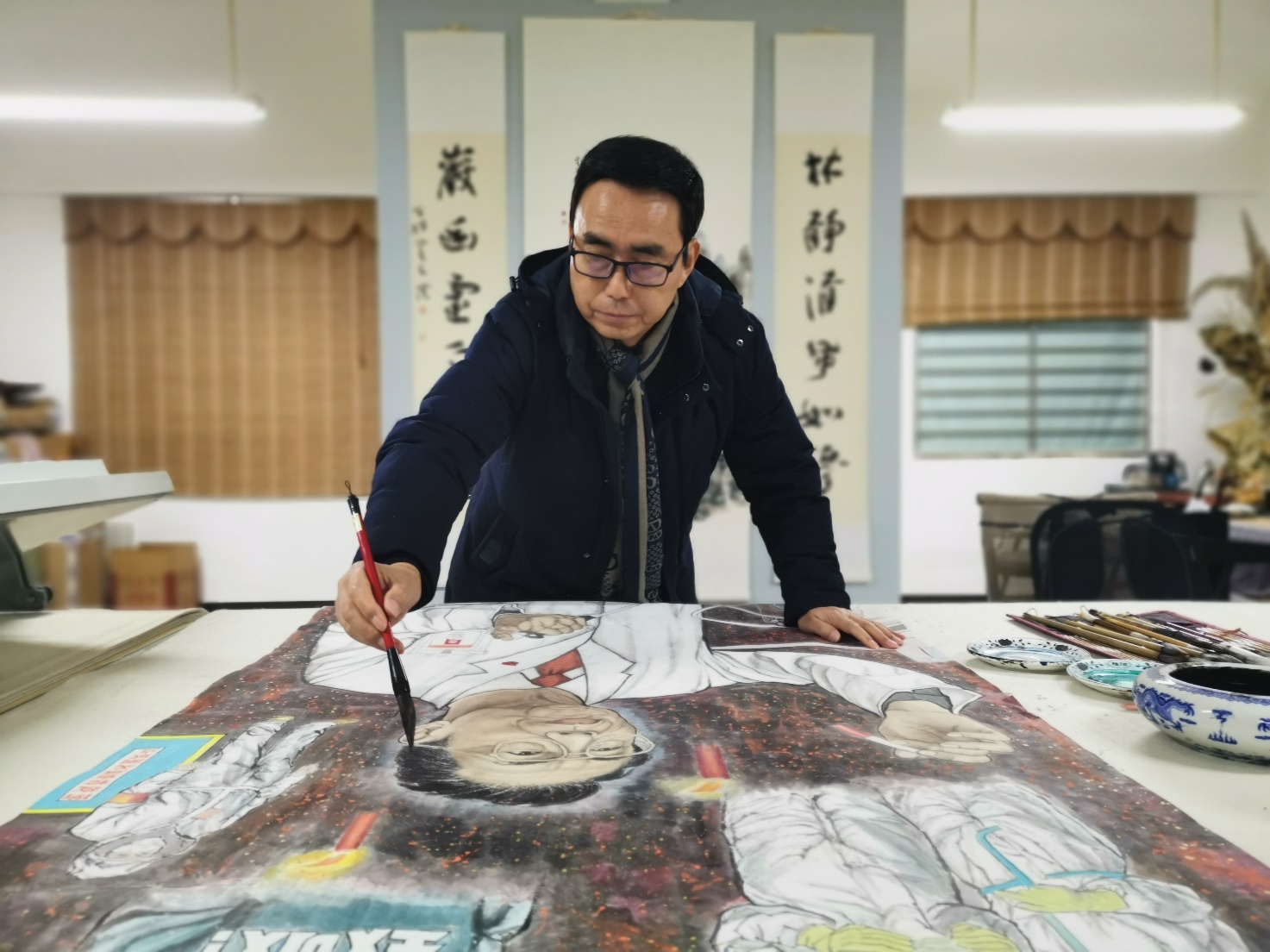 战疫情│我院石品院长创作《中国医魂》致敬抗疫英雄 战疫情│我院石品院长创作《中国医魂》致敬抗疫英雄