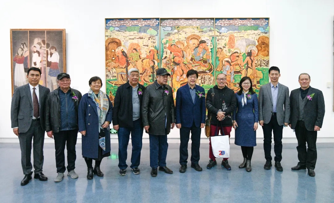 我院建院20周年师生优秀作品展隆重开幕 我院建院20周年师生优秀作品展隆重开幕