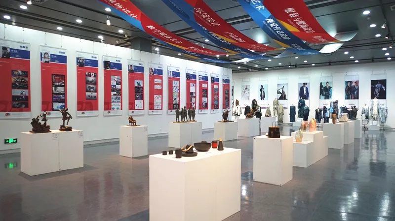 我院建院20周年师生优秀作品展圆满落幕 我院建院20周年师生优秀作品展圆满落幕